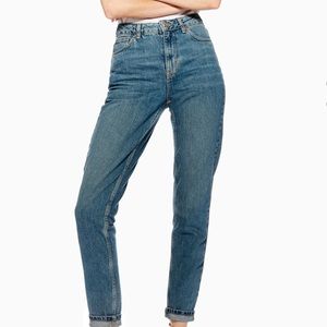 Gently worn Topshop Mom Jeans Mid-Wash W26L30